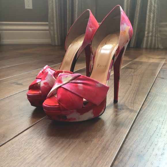Christian Louboutin silk Volpi size 39 - Picture 1 of 7